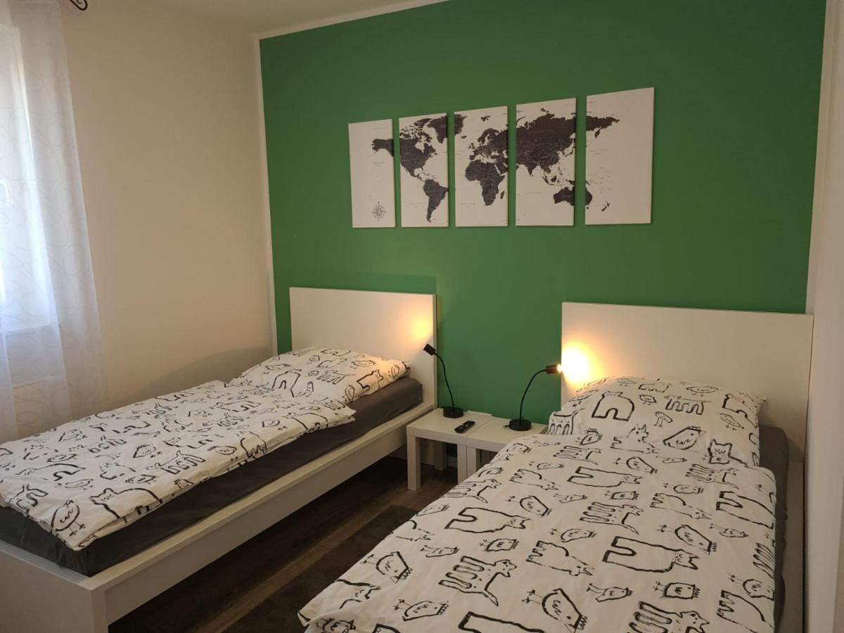 Haus Kuestenbrise - Urlaub Mit Hund An Der Kueste Mit Eigenen Garten, Sauna Und Gemuetlichen Kaminfeuer Schweiburg Exterior foto
