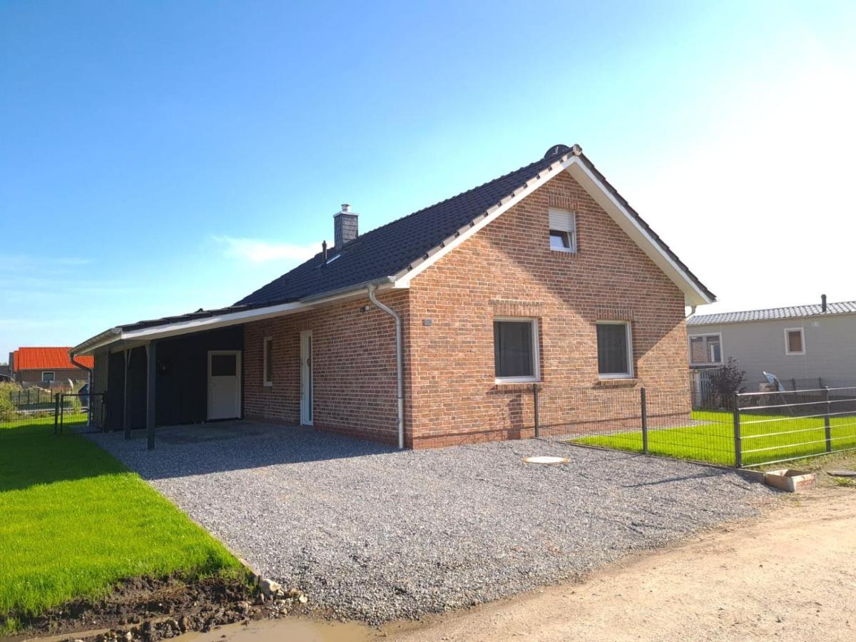 Haus Kuestenbrise - Urlaub Mit Hund An Der Kueste Mit Eigenen Garten, Sauna Und Gemuetlichen Kaminfeuer Schweiburg Exterior foto