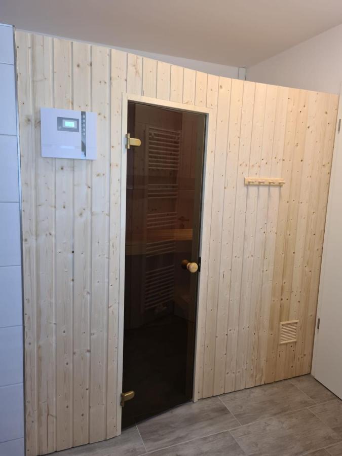 Haus Kuestenbrise - Urlaub Mit Hund An Der Kueste Mit Eigenen Garten, Sauna Und Gemuetlichen Kaminfeuer Schweiburg Exterior foto